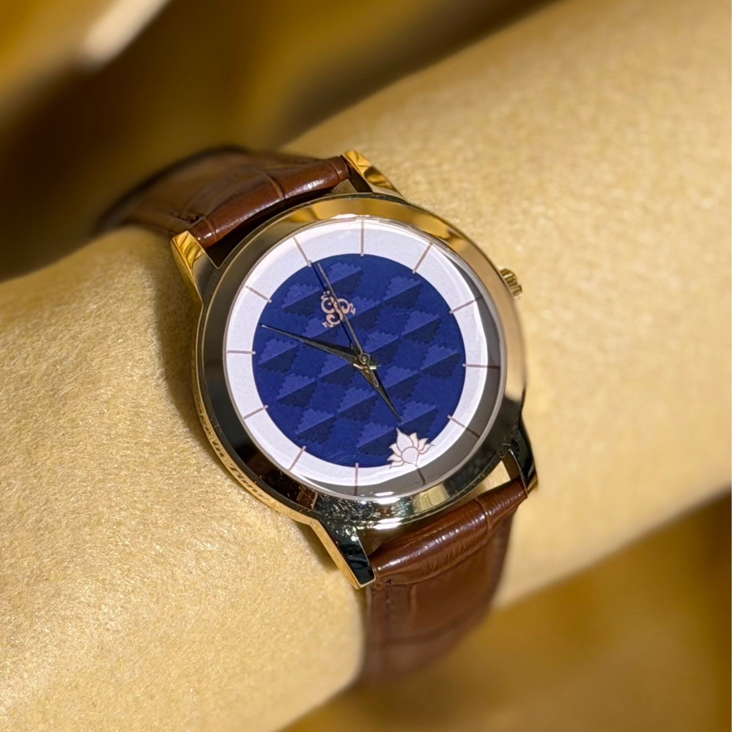 H'OURS MH15 | Men's Watch | Classic Leather Strap| Quartz Movement